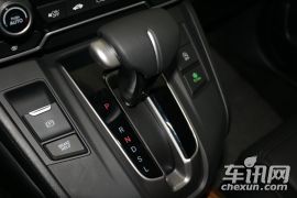 东风本田-本田CR-V-240TURBO 自动四驱豪华版