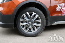 长安铃木-骁途-1.6L 自动两驱都市时尚型