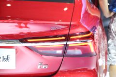 上汽集团-荣威i6