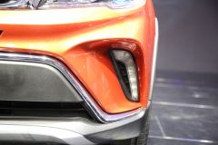 吉利汽车-远景X3