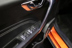 吉利汽车-远景X3