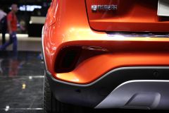 吉利汽车-远景X3