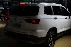 北汽银翔-北汽幻速S7