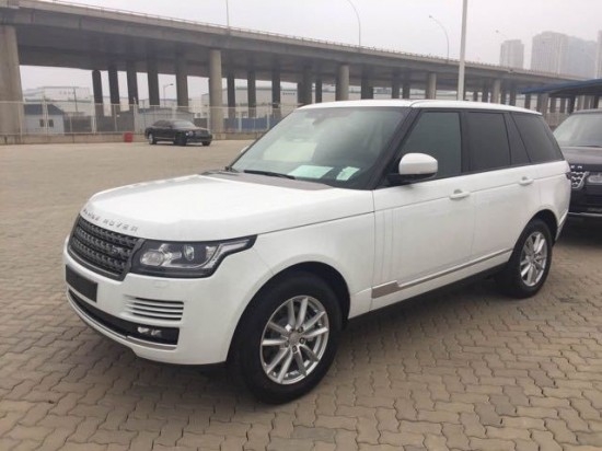 17款路虎揽胜行政版报价 裸车低价售全国