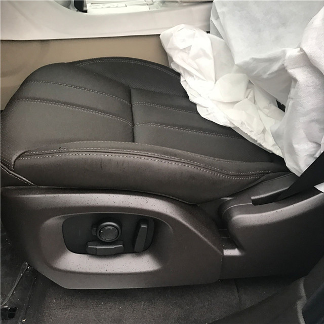 17款路虎揽运汽油hse 限量销售中秋提前惠