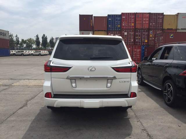 雷克萨斯LX570限量版全尺寸SUV月末钜惠