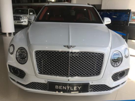 17款宾利添越宾利顶级SUV帝王级座驾请君来驾驭