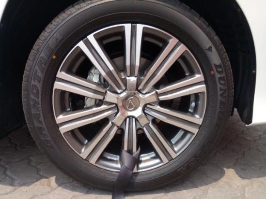 新款中东版雷克萨斯LX570天津自贸区十一最新优惠价