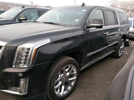 17款进口凯迪拉克凯雷德传承经典尊贵象征