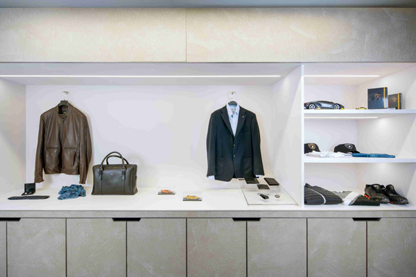 兰博基尼香港全新展厅于湾仔星街隆重开幕