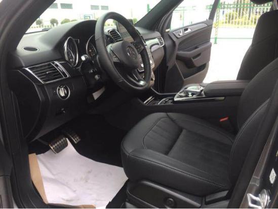 18款奔驰GLE400全新升级绝对震撼豪华配置