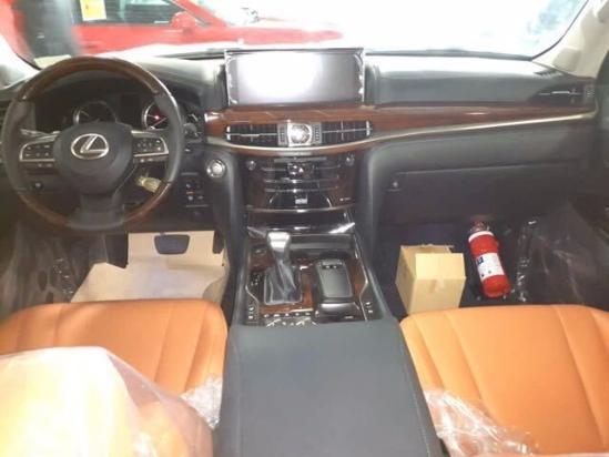 新款雷克萨斯LX570 平行进口尽享高品质