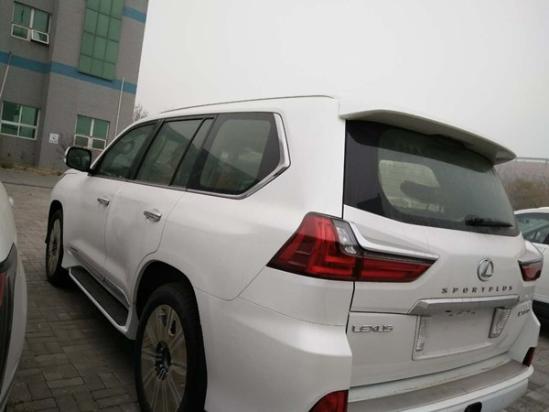 2017款雷克萨斯LX570 优惠爆棚实力巨降