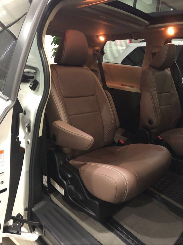 17款丰田塞纳全智能舒适性越野津港特惠售