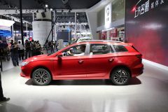 上汽集团-荣威Ei5