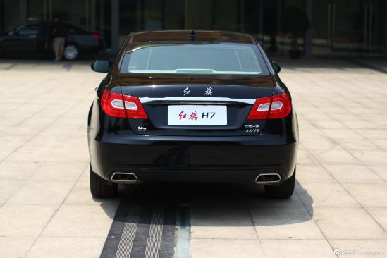 红旗H7降价 国产最高领域豪华家庭轿车优惠