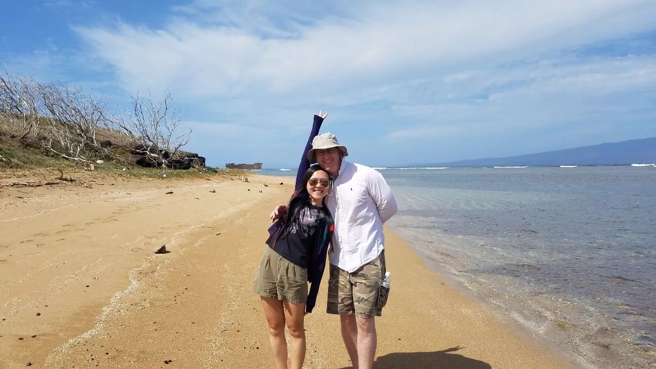 爱相随 成都骏意拉蒂专访总裁车主狄丹奇