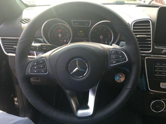 17款奔驰GLS450全港超低价，全国上牌，质量有三包。