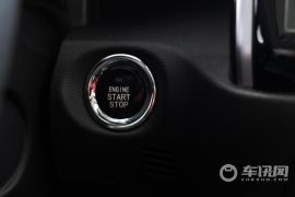 长安汽车-欧尚X70A-1.5L 手动豪华型