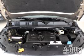 长安汽车-欧尚X70A-1.5L 手动豪华型