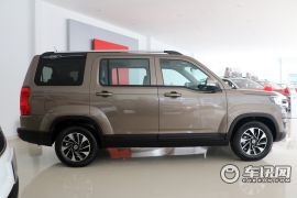 长安汽车-欧尚X70A-1.5L 手动豪华型