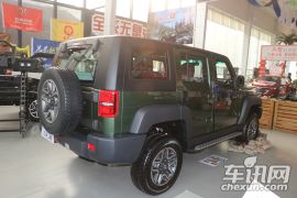 北京汽车-北京BJ40-40L 2.0T 手动柴油四驱尊贵版