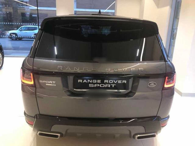 18款路虎揽胜运动版3.0柴油HSE 感恩回馈价