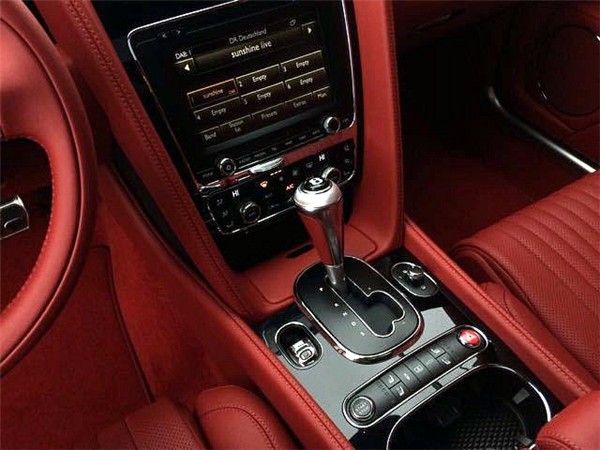 改装、 购车咨询热线:133 8804 6721 余薇  (同微信)