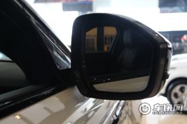 路虎(进口)-揽胜星脉-P380 R-DYNAMIC SE