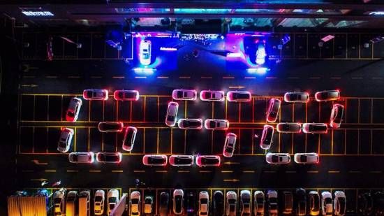 闪电交车季来袭 帝豪GSe广州燃情上市  