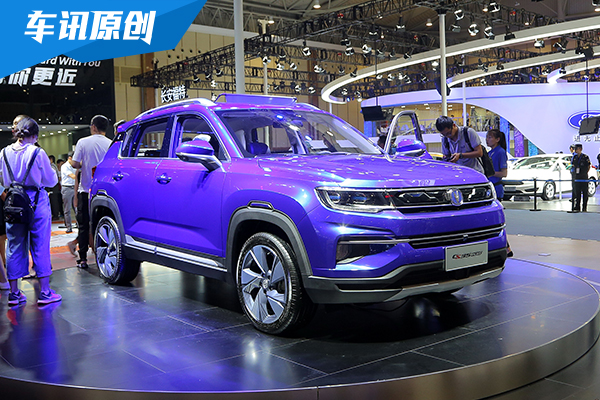 2018成都车展：新一代长安CS35 PLUS实拍