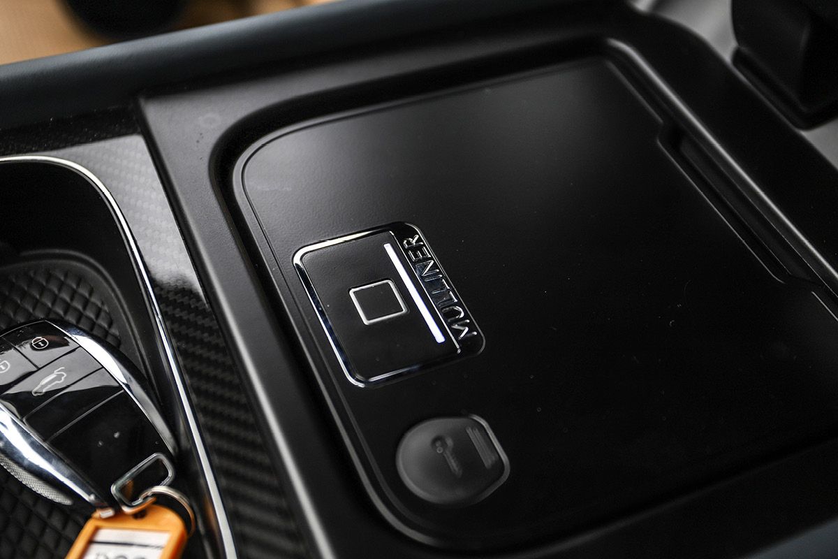 先是宾利后是SUV offroad体验宾利添越V8