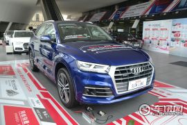 一汽奥迪-奥迪Q5L-45 TFSI 尊享豪华运动型