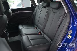 一汽奥迪-奥迪Q5L-45 TFSI 尊享豪华运动型