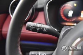 上汽集团-名爵HS-30T 自动四驱Trophy荷尔蒙超燃版