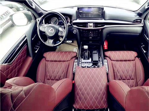 18款雷克萨斯570高端优雅车身强劲动力十足