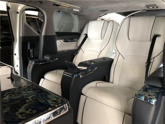 丰田埃尔法四座蒙娜丽莎现车配置参数报价'