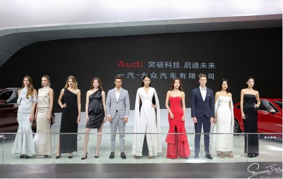 你变了！2019深港澳车展               
