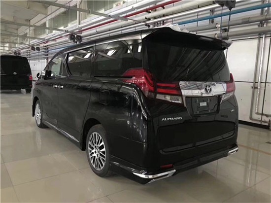 5双擎混合动力埃尔法改装四座墨麟版
