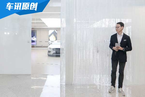 将极简设计融入零售 全球首家极星艺术空间开业