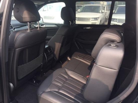 2019款奔驰GLS450 LED鹰眼大灯气场十足