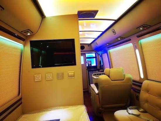 丰田考斯特顶配报价     考斯特12座价格