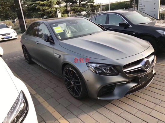 新车中期改款2019款奔跑AMG E63s 全新披甲归来登场