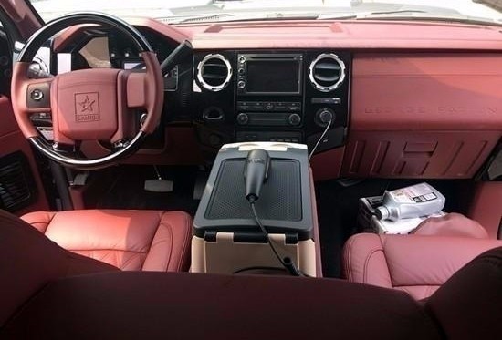 2019款乔治巴顿V10 港口现车十月特价..