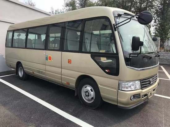 奔驰E级疯狂团购心跳促销 奔驰E300报价多少钱