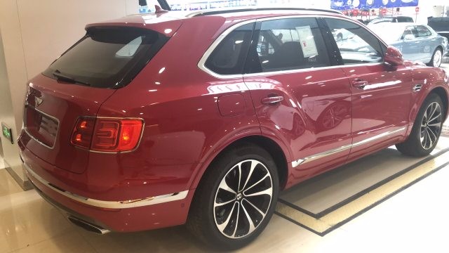 2020全新款宾利加越 深沉的超豪华品牌座驾