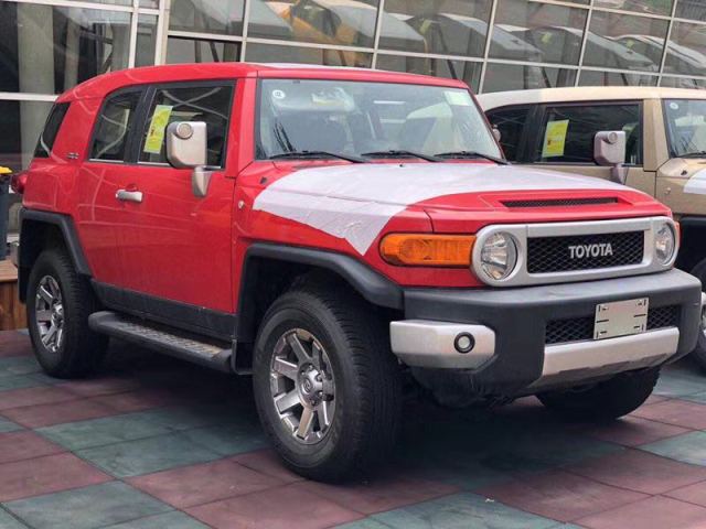 19款进口丰田酷路泽FJ大批量现车降价中