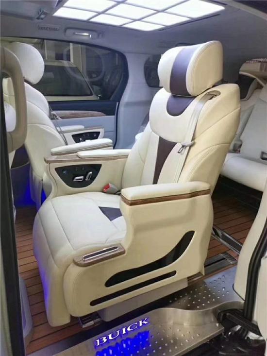 别克GL8八件套内饰 新别克GL8改装　　　