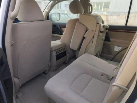 19款丰田酷路泽4000港口特价销售60万..