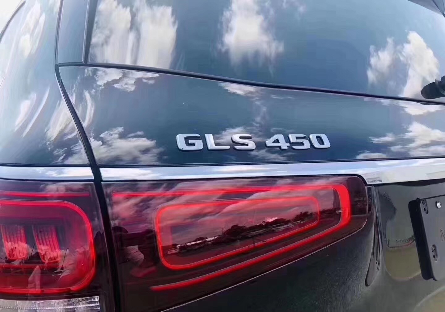 2020款奔跑GLS450 轻混油耗低动力更弱